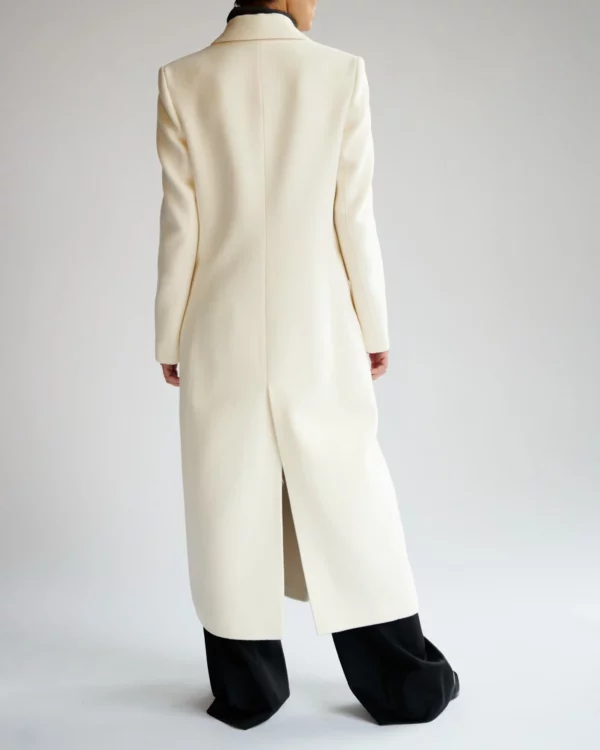 Пальто двубортное из шерсти белое